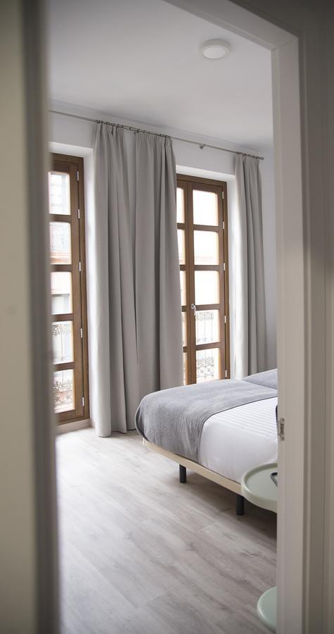 Apartamentos Core Suite Sevilla Dış mekan fotoğraf