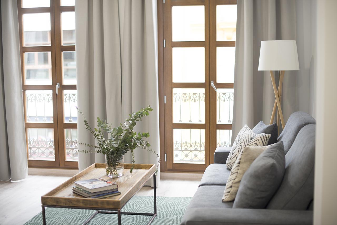 Apartamentos Core Suite Sevilla Dış mekan fotoğraf